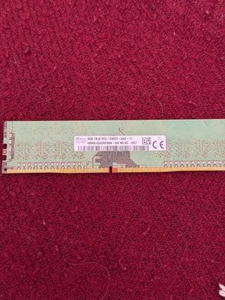 Módulo RAM SK hynix DDR4 8GB x2 2400MHz