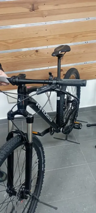 Bicicleta de Montaña Kross Negra