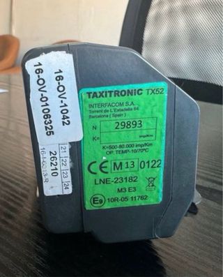 Taxímetro TX 52 con impresora y más CAPILLA TODO.