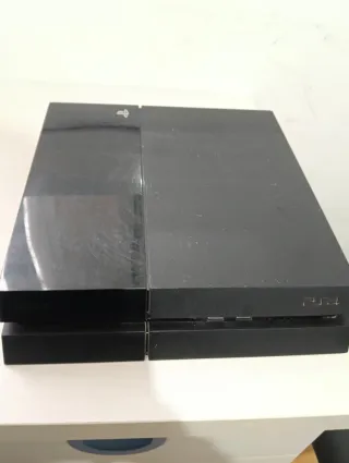 Ps4 Fat 500gb con mando y cables