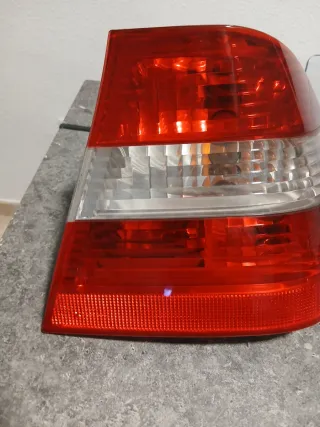 Piloto trasero derecho BMW Serie 3 E46