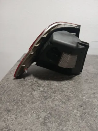 Piloto trasero derecho BMW Serie 3 E46