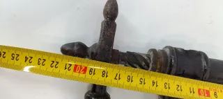 Pressa manuale in ghisa vintage. Funzionante