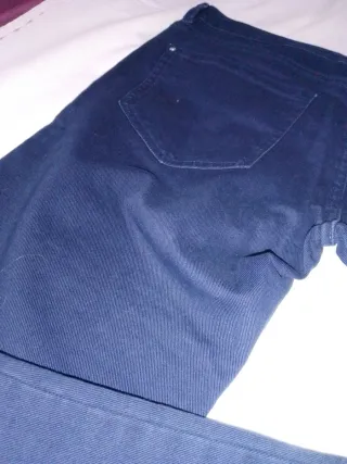 PANTALÓN VAQUERO AZUL MARINO TALLA 42