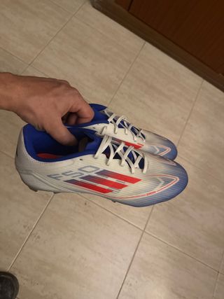 Adidas F50 FG Talla 43.5 - Casi Nuevas