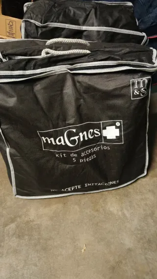 Magnetofield 100 Gauss