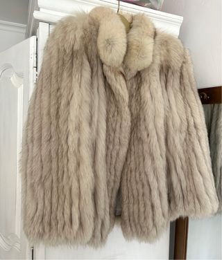 Abrigo pelo beige