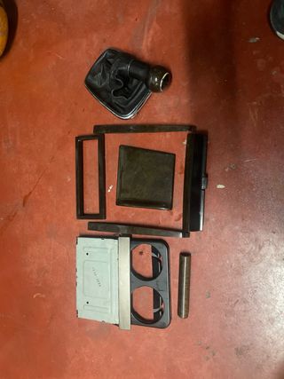Pomo cambio Golf MK4 + piezas varias