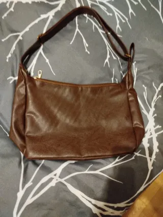 Bolso marrón