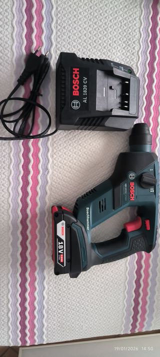 Taladro percutor Bosch GBH 18V-26