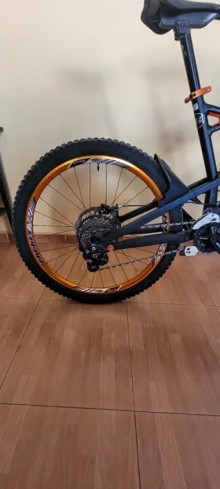 Bicicleta Canyon Torque FRX Montaña