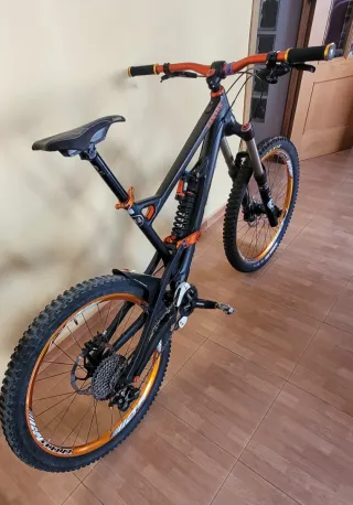 Bicicleta Canyon Torque FRX Montaña