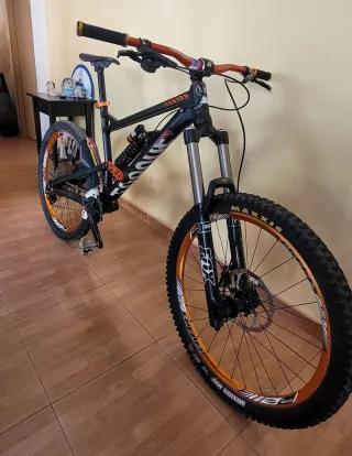 Bicicleta Canyon Torque FRX Montaña