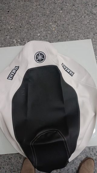 Tapizado asiento Jog RR de varios colores