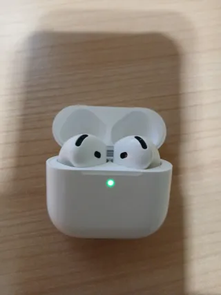Auriculares Apple AirPods 4 Cancelación Ruido