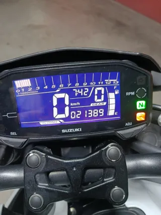 Vendo Moto Suzuki GSX-S 125cc