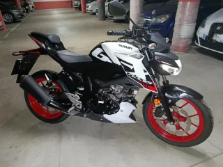 Vendo Moto Suzuki GSX-S 125cc