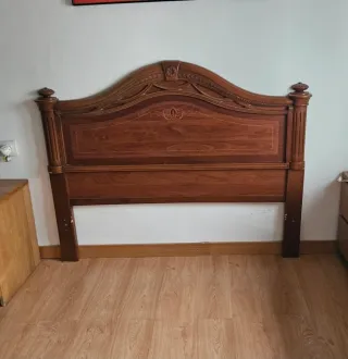 Cabecero de madera clásico 150cm