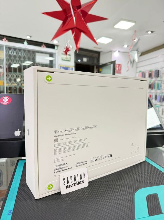 MACBOOK AIR 13" M4 16gb/256gb 2025