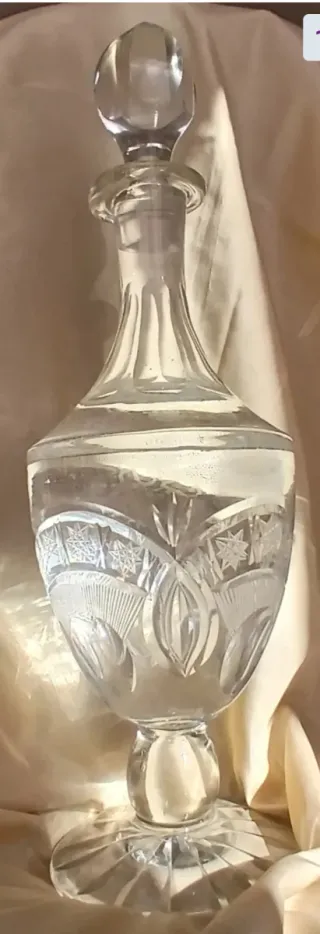Botella licorera cristal tallado vintage