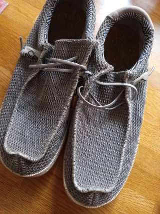 Mocasines/nauticos grises modernos talla 43