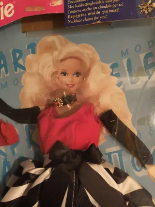 Barbie Mattel Vestido Fiesta Sorpresa