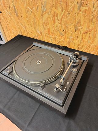 Tocadiscos DUAL 606 Electrónico Direct Drive