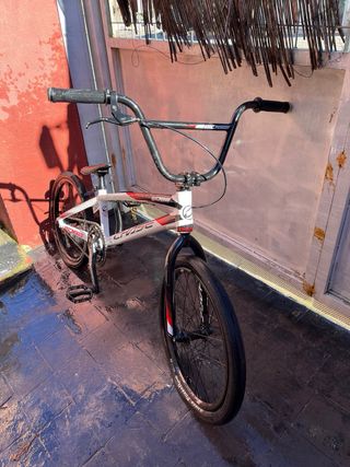 Bicicleta BMX Chase Edge Pro XL