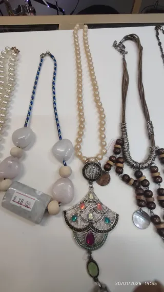 Lotto di 7 collane nuove