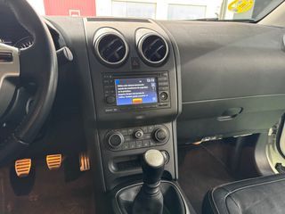 NISSAN QASHQAI 1.6dCi SS TEKNA 4x2 Piel Negra 2014