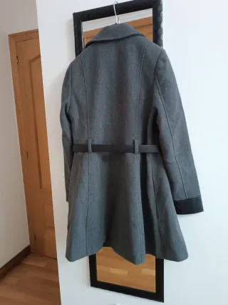 Abrigo Orsay gris talla 34