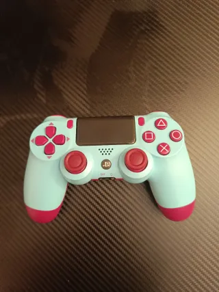 PS4 Slim + 6 Juegos + Mando