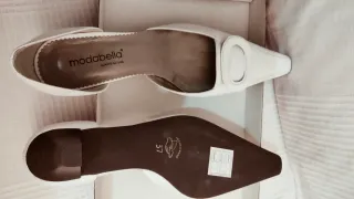 Sandalias Modabella Talla 37 Blancas