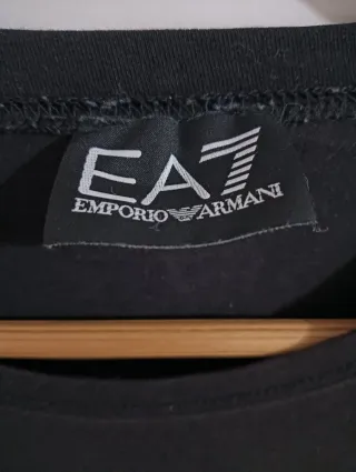 Camiseta EA7 Emporio Armani Negra