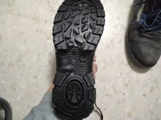 Zapatos de seguridad SKARPA Línea Red