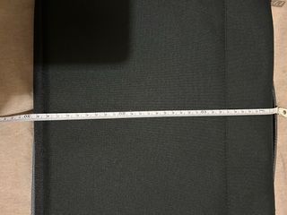 Funda portátil negra con cremallera