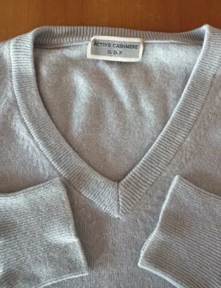 Maglione Celeste 100% Cashmere più regalo maglione