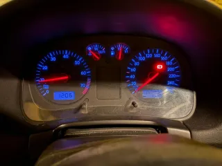 Volkswagen Golf 2000