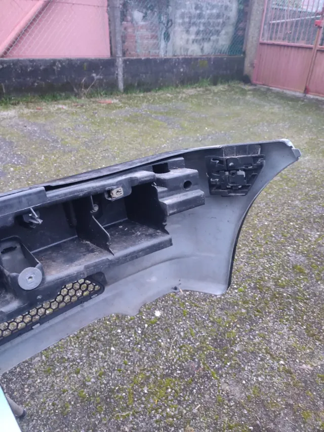 Defensa trasera Peugeot 106 Sport/GTI