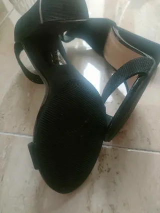 Zapatos de tacón con pedrería Rojo, Negros, platea