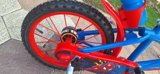 Bicicleta Infantil Spiderman Azul y Roja