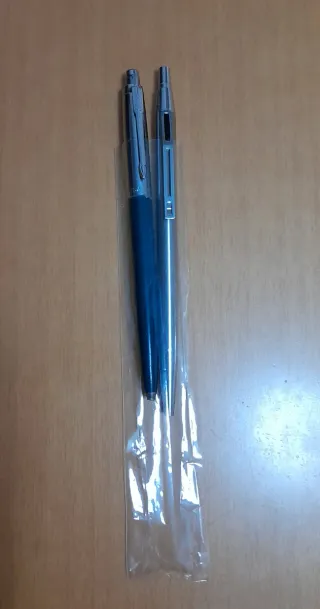 Bolígrafos Parker e Inoxcrom