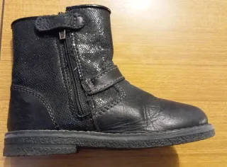 Stivaletti neri bambina tg 23