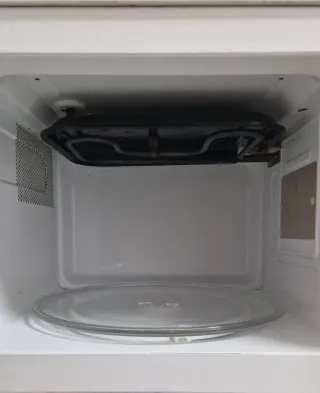 Microondas Daewoo KOG-37A5 Compacto