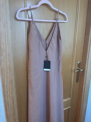 Vestido lencero rosa nude