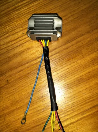 Regualador bateria moto