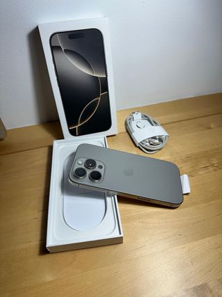 iPhone 16 Pro Apple Negro/Plateado