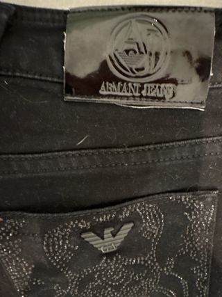 Pantalón Armani Negro Talla 26 (equivale a 36 EU)