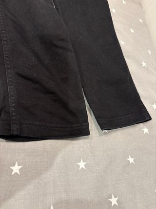 Pantalón Armani Negro Talla 26 (equivale a 36 EU)