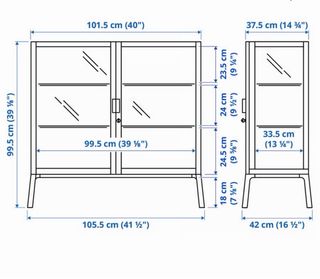 Vitrina con puertas de cristal, color antracita.
